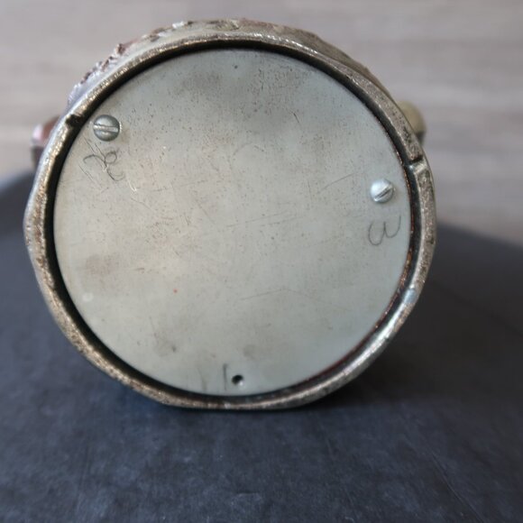 Vintage Astronaut Cast Metal Coin Bank "Man Sit and Wave on the Moon" July 1969 - Picture 4 of 12